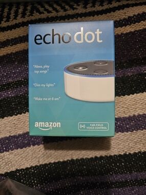 Amazon Blue Gradient Echo Dot Retail Box